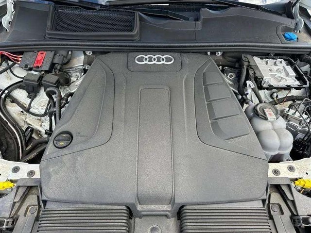2023 Audi Q7 45 Premium photo 37