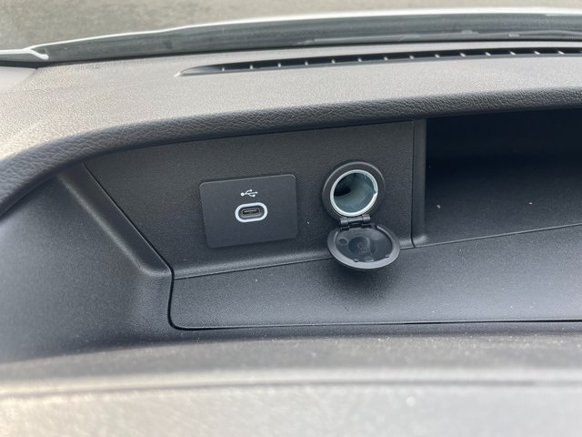 2024 Ford Transit photo 25
