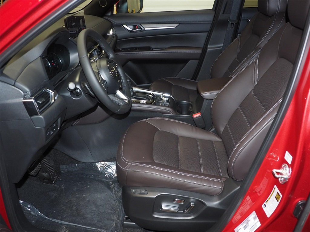 2025 Mazda CX-5 2.5 Turbo Signature photo 3