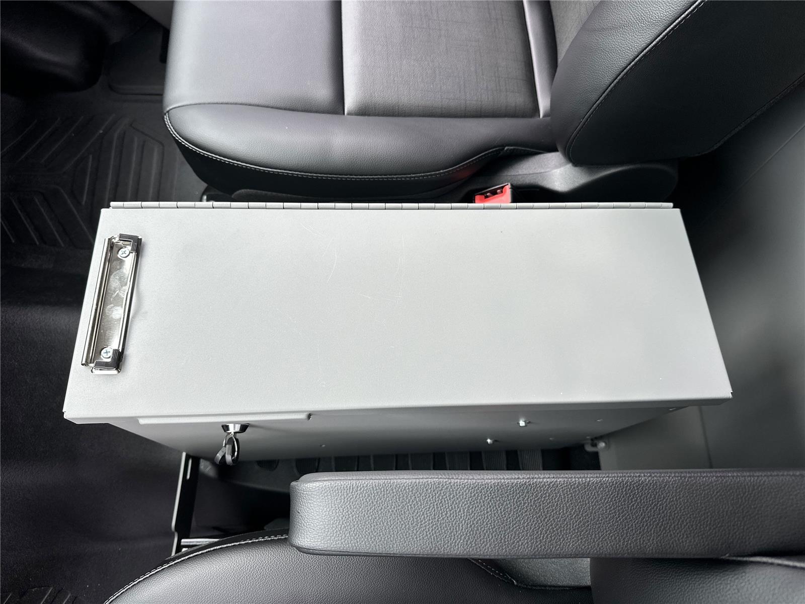 2025 Ford Transit Cargo Van photo 8