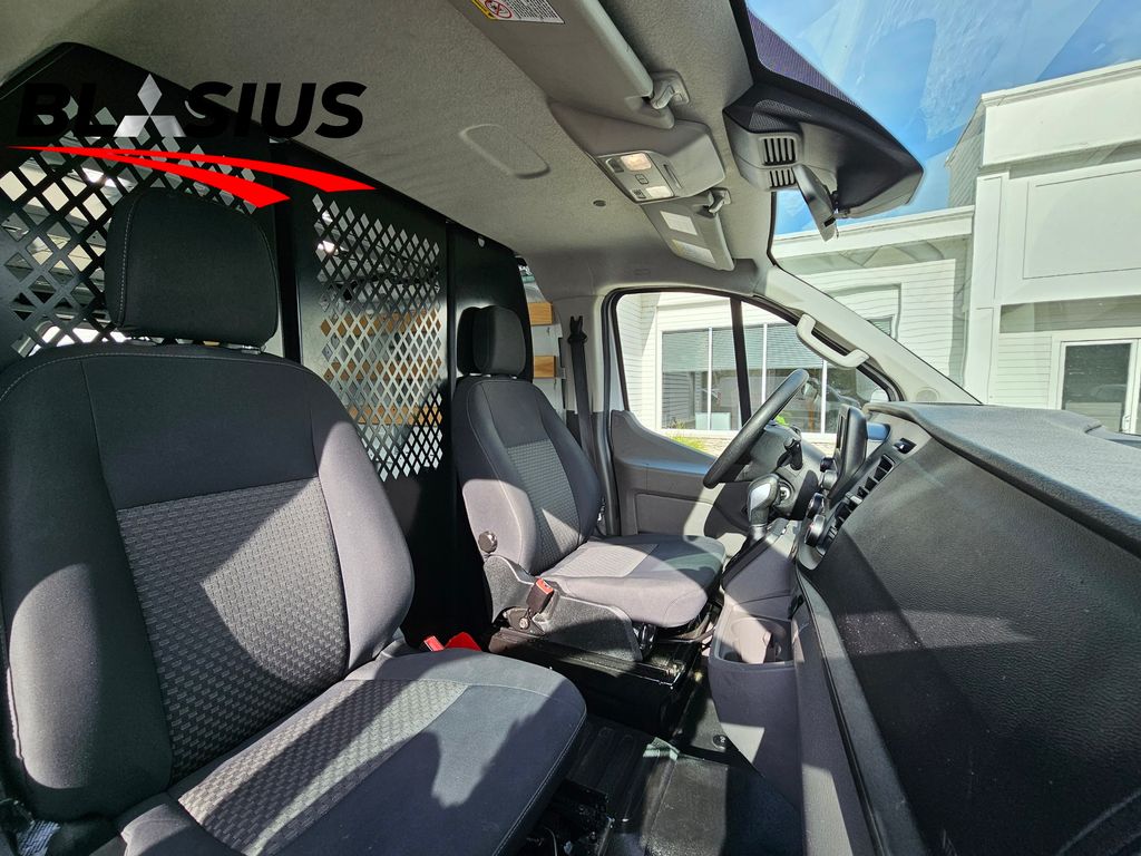 2024 Ford Transit photo 9