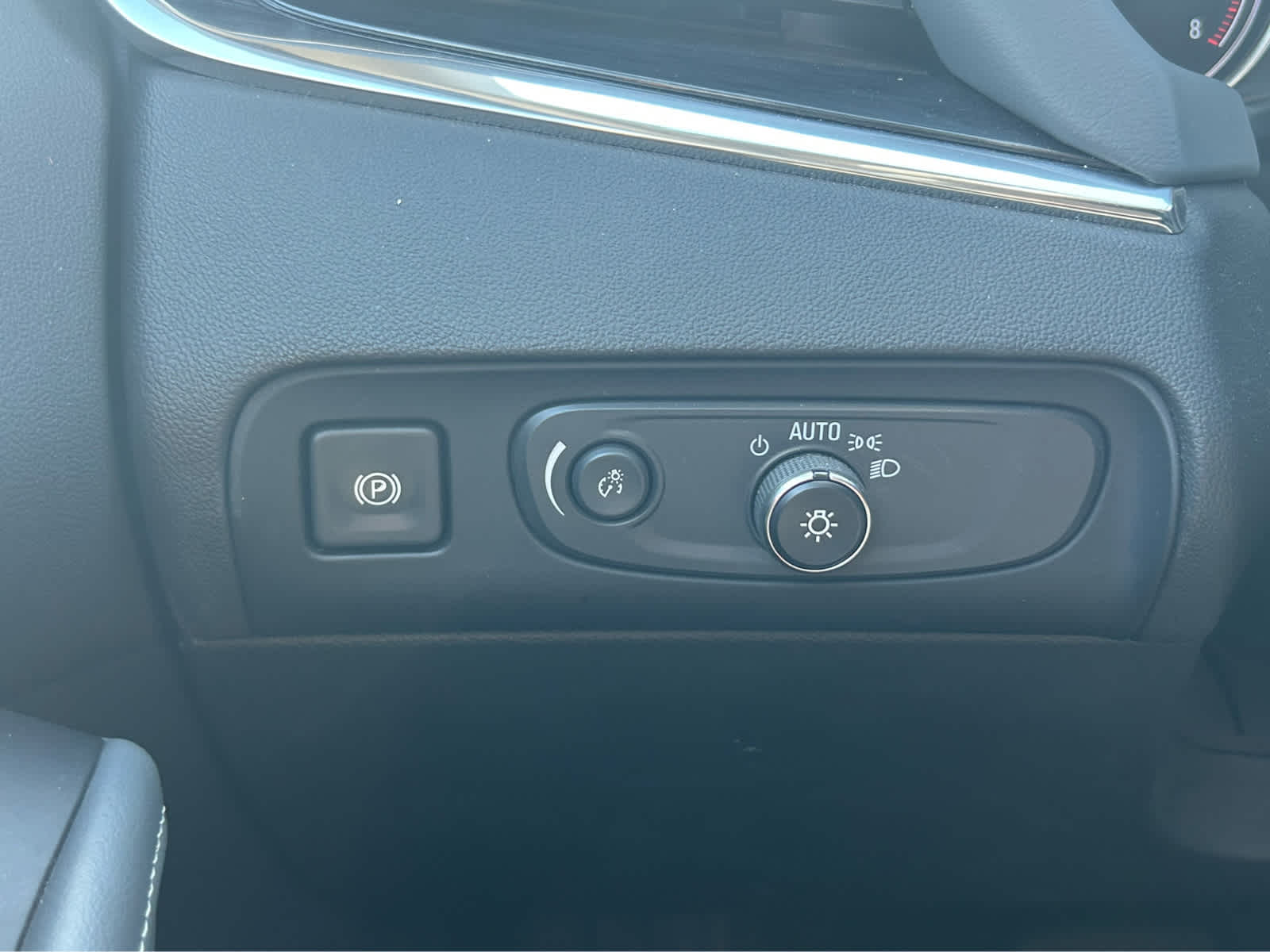 2020 Buick Enclave Essence photo 9