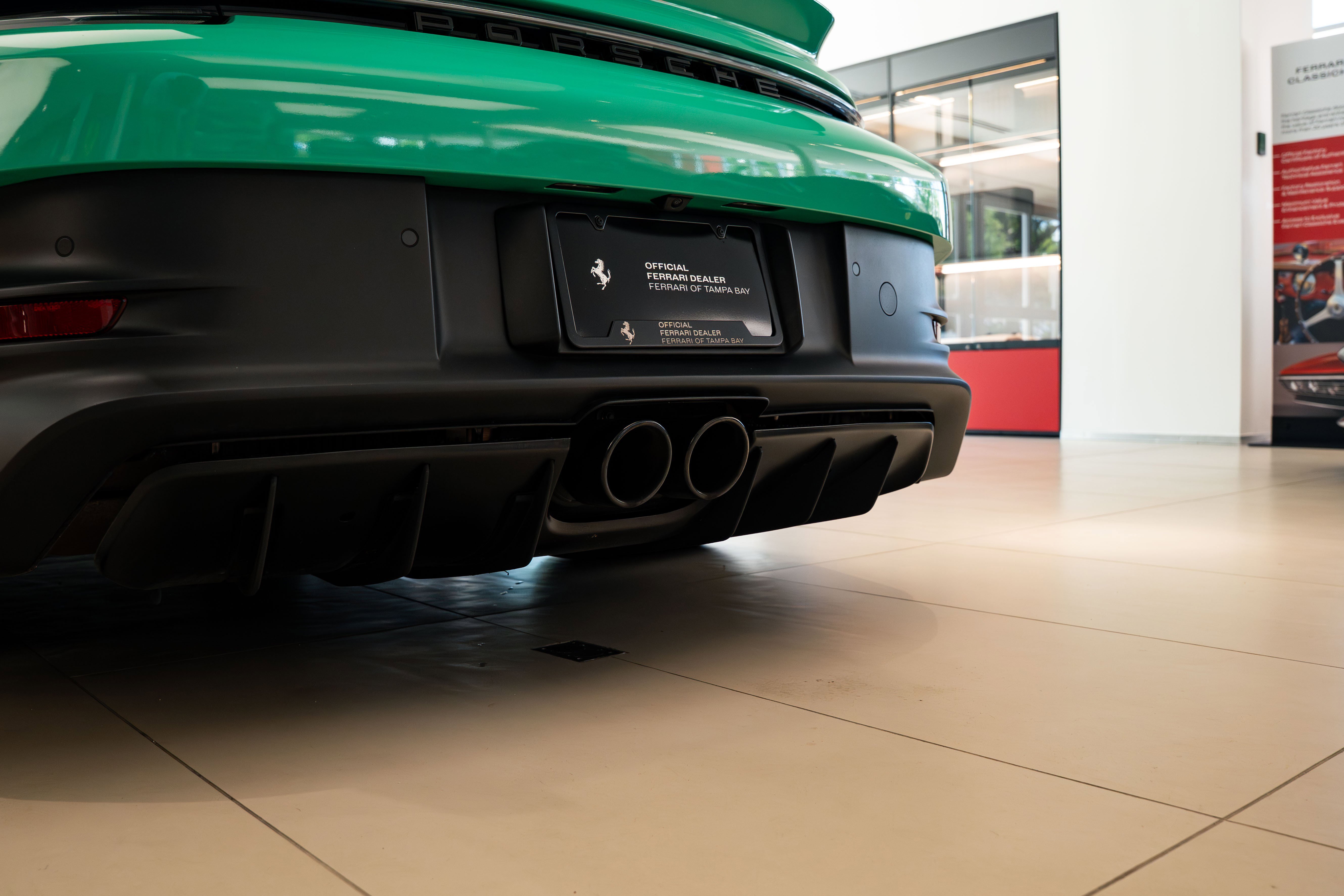 2023 Porsche 911 GT3 RS photo 9