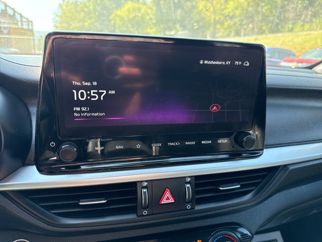 2024 Kia Forte GT-Line photo 24