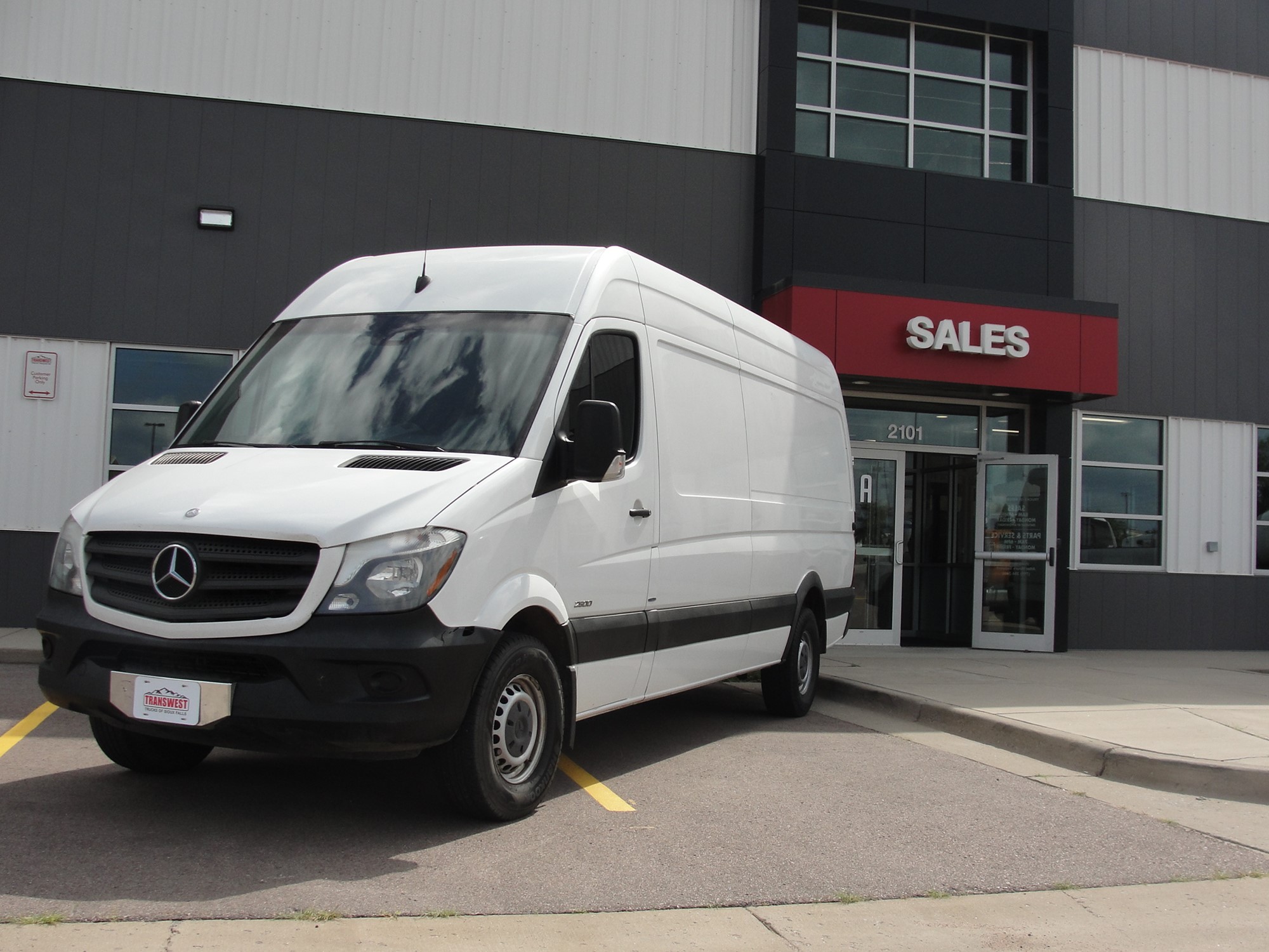 2014 Mercedes-Benz Sprinter Cargo Van