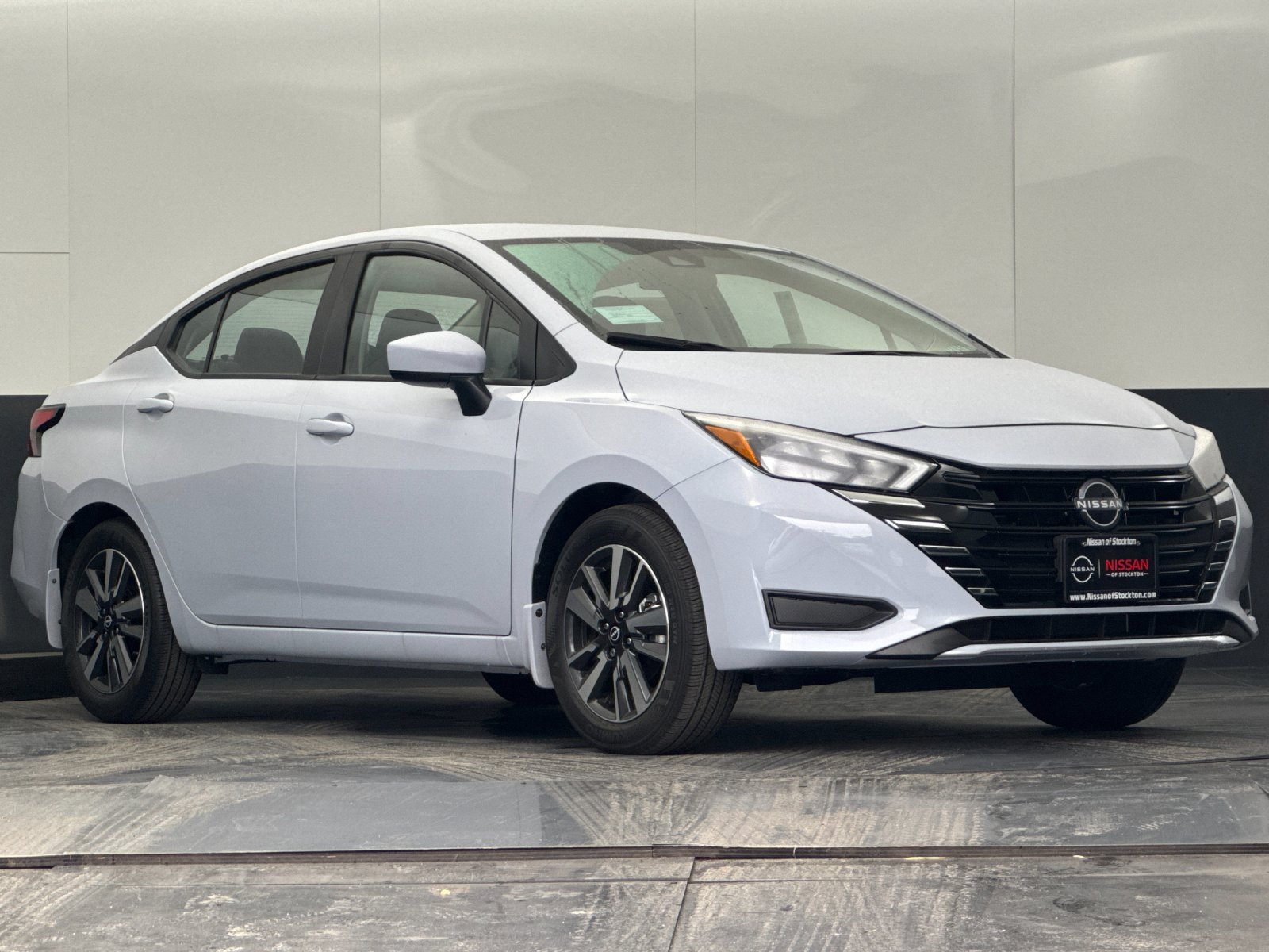 2025 Nissan Versa Sedan SV's photo