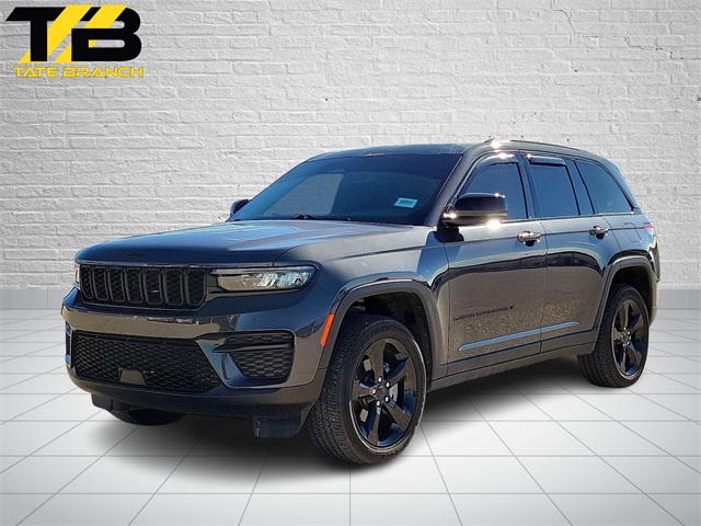 2024 Jeep Grand Cherokee Altitude's photo