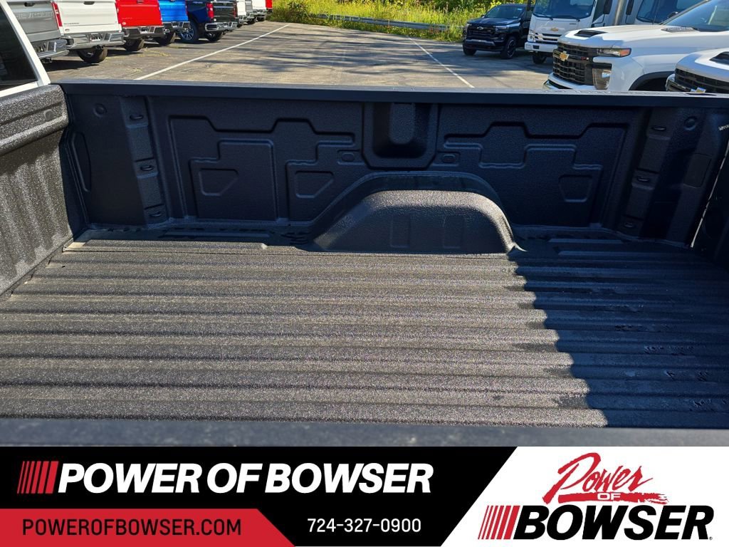 2026 Chevrolet Silverado 1500 photo 4