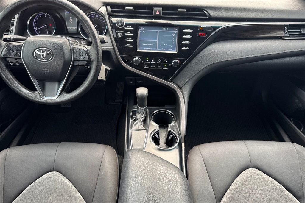 2019 Toyota Camry LE photo 12