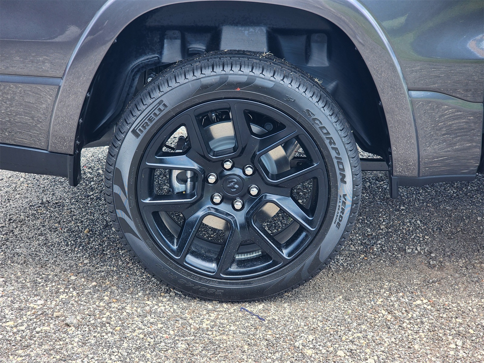 2025 Ram 1500 Laramie photo 6