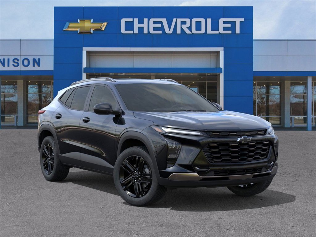 2026 Chevrolet Trax ACTIV photo 2