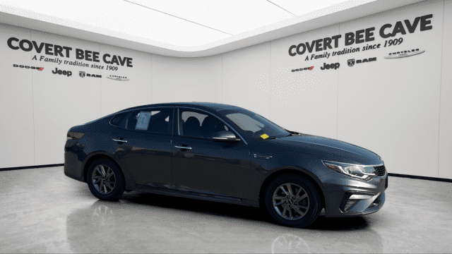 2020 Kia Optima LX's photo