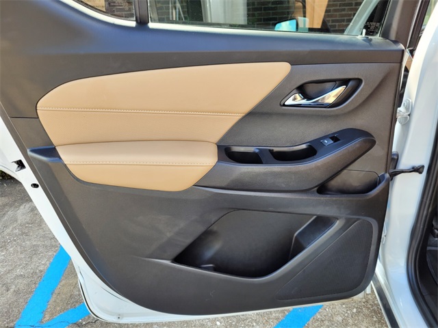 2023 Chevrolet Traverse Premier photo 24