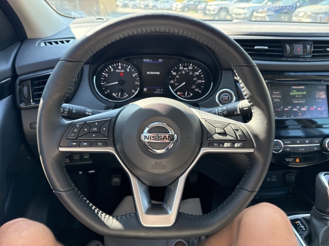 2022 Nissan Rogue Sport SV photo 21