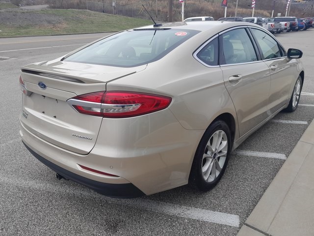 2019 Ford Fusion Energi Titanium photo 8