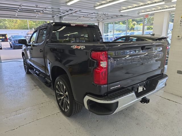 2022 Chevrolet Silverado 1500 photo 3