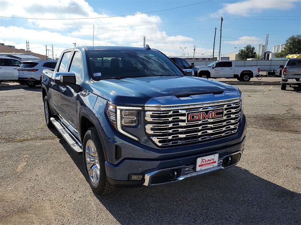 2026 Gmc Sierra 1500 Denali photo 2