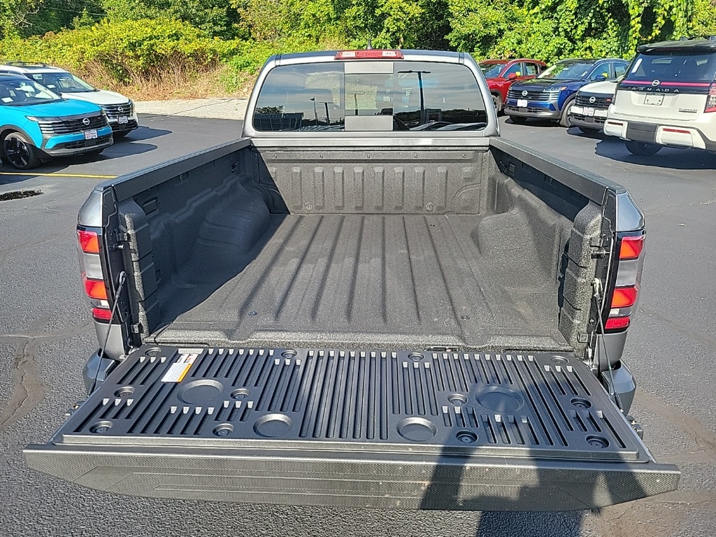 2026 Nissan Frontier King Cab S photo 3