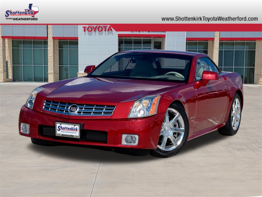 2005 Cadillac XLR Base's photo