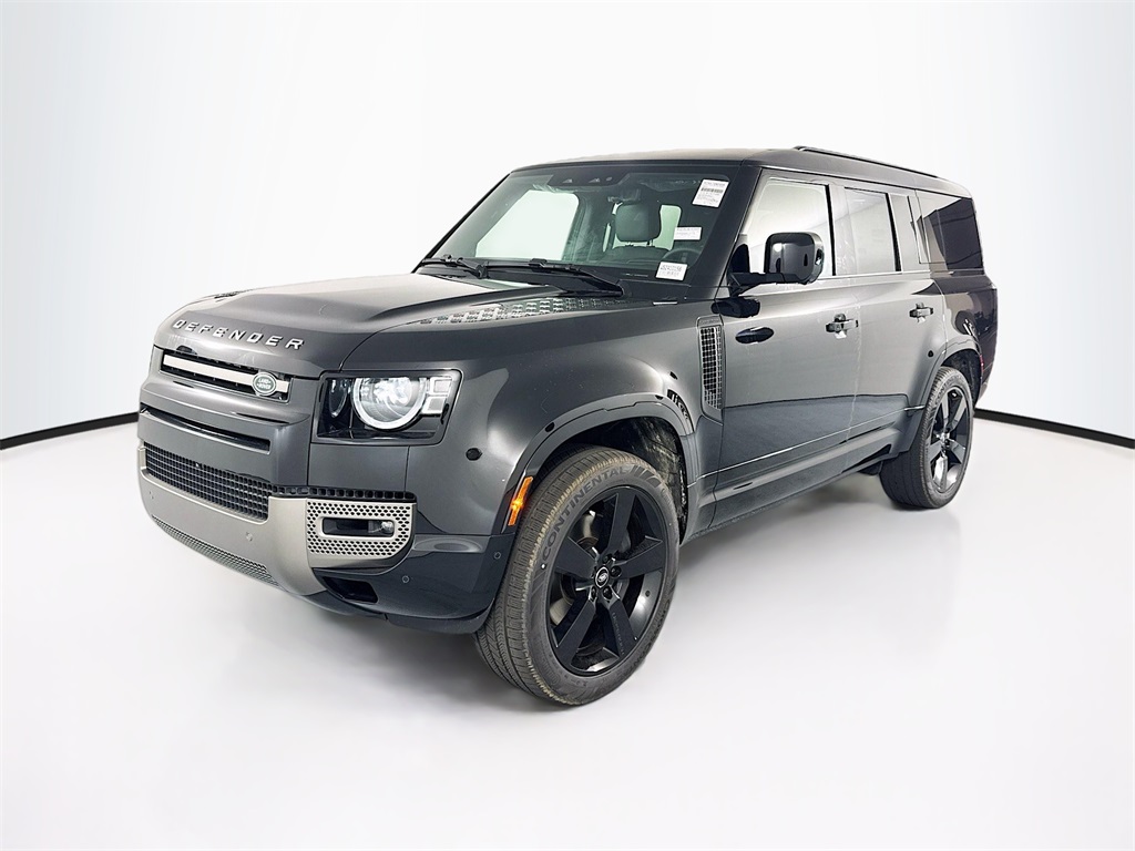 2025 Land Rover Defender X-Dynamic SE's photo