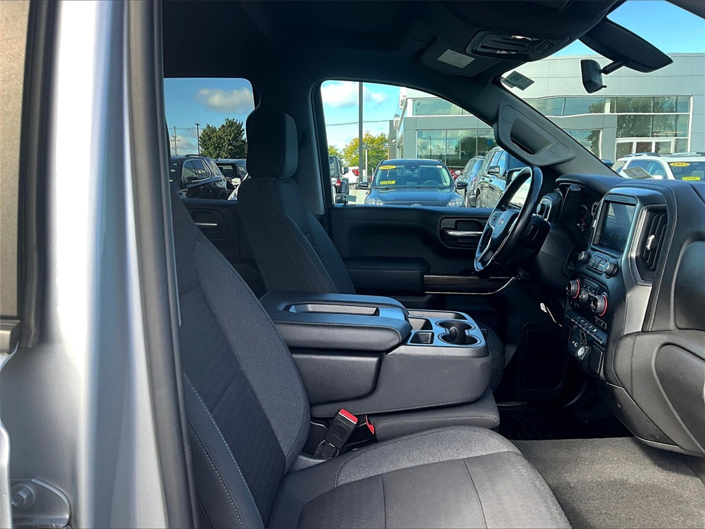 2022 Chevrolet Silverado 1500 LT photo 11