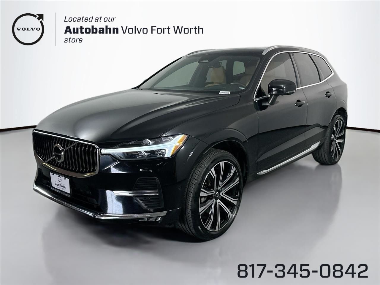 2023 Volvo XC60 Ultimate's photo