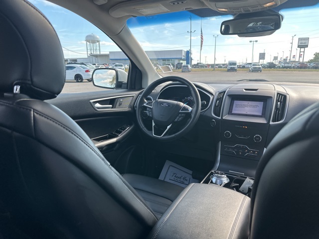 2019 Ford Edge SEL photo 14