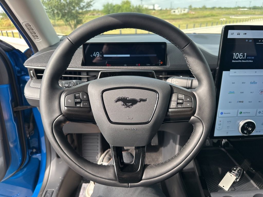 2025 Ford Mustang Mach-E Select photo 16