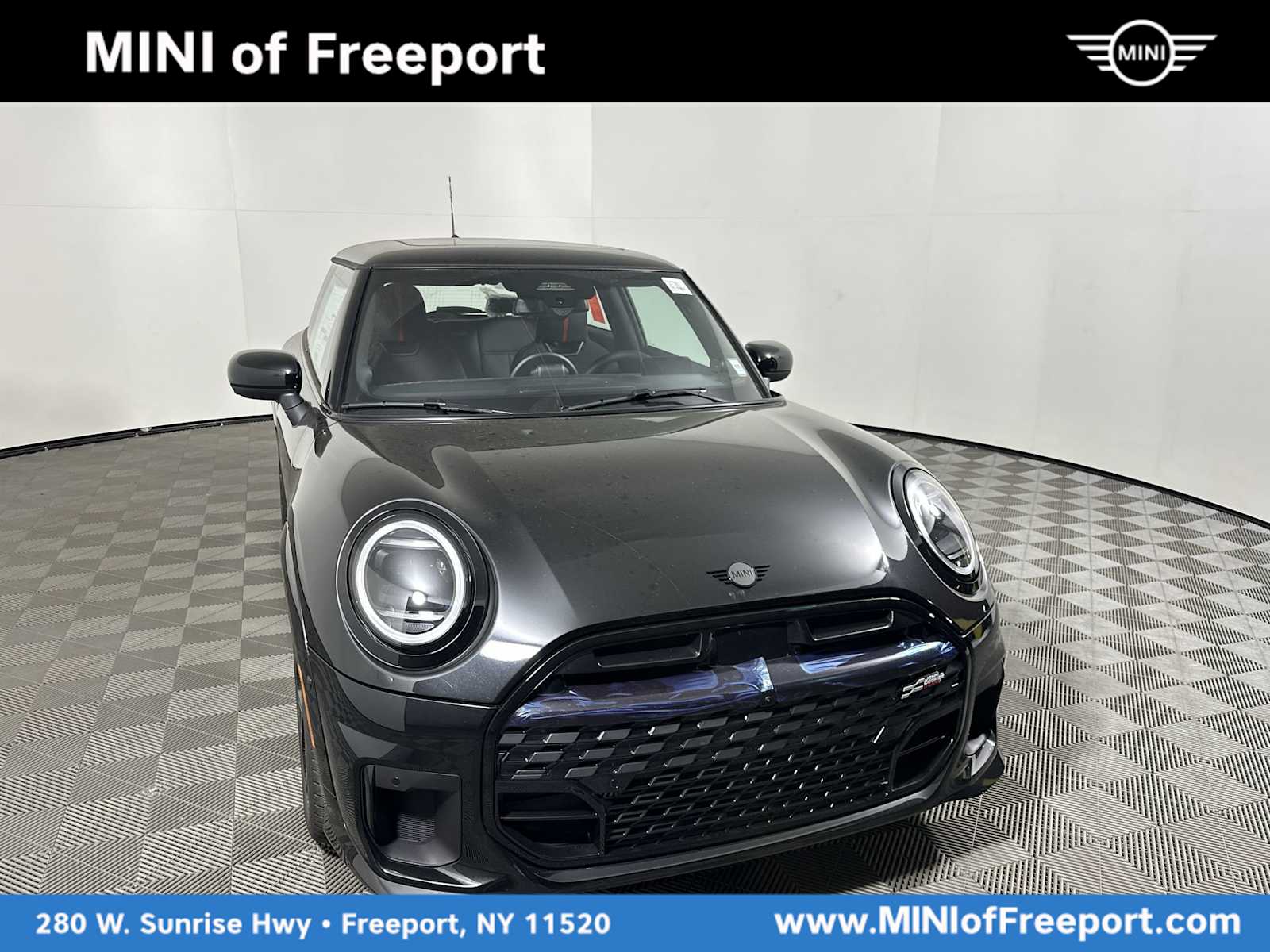 2026 MINI Hardtop 2 Door S's photo