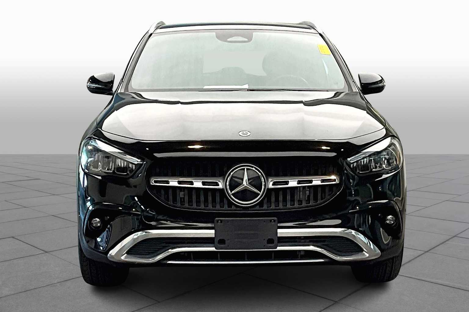 2025 Mercedes Benz GLA 250 photo 3