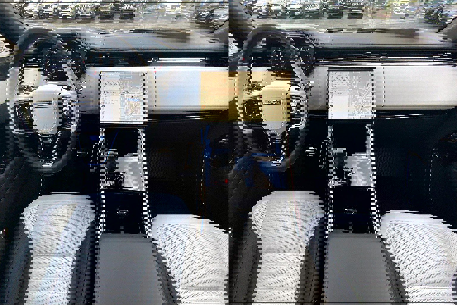 2025 Land Rover Range Rover Sport photo 5