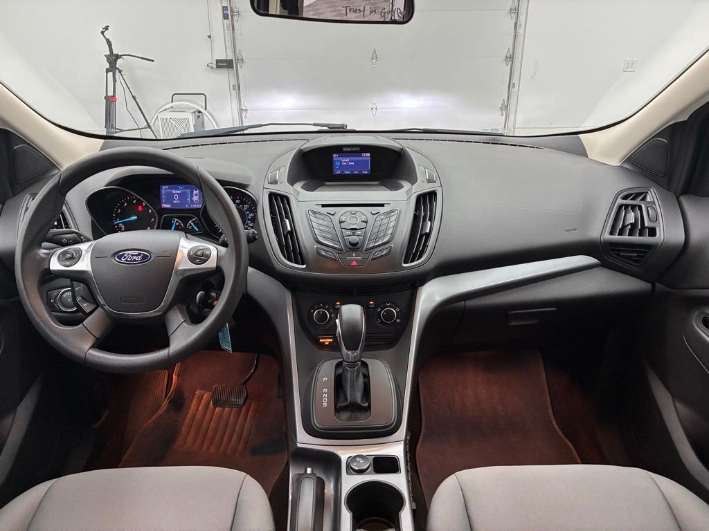 Used 2015 Ford Escape SE with VIN 1FMCU0GX3FUB92452 for sale in Troy, OH
