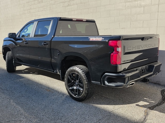 2024 Chevrolet Silverado 1500 LT Trail Boss photo 3