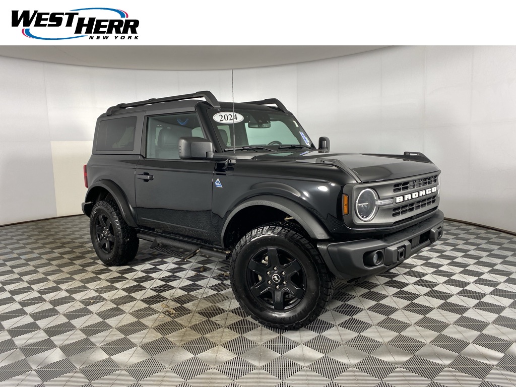 2024 Ford Bronco Black Diamond's photo