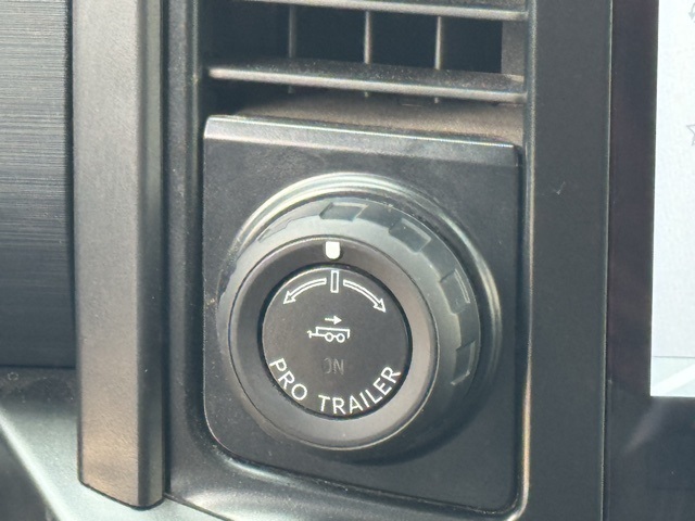 2024 Ford F-150 XLT photo 11