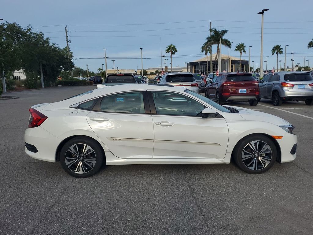 2016 Honda Civic EX-T photo 8