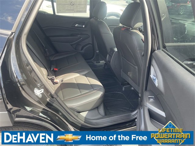 2025 Chevrolet Trax photo 23
