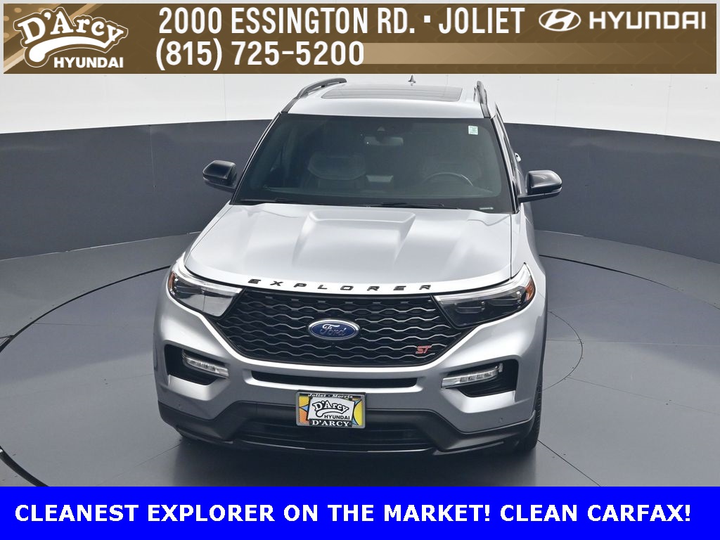 2022 Ford Explorer ST photo 13