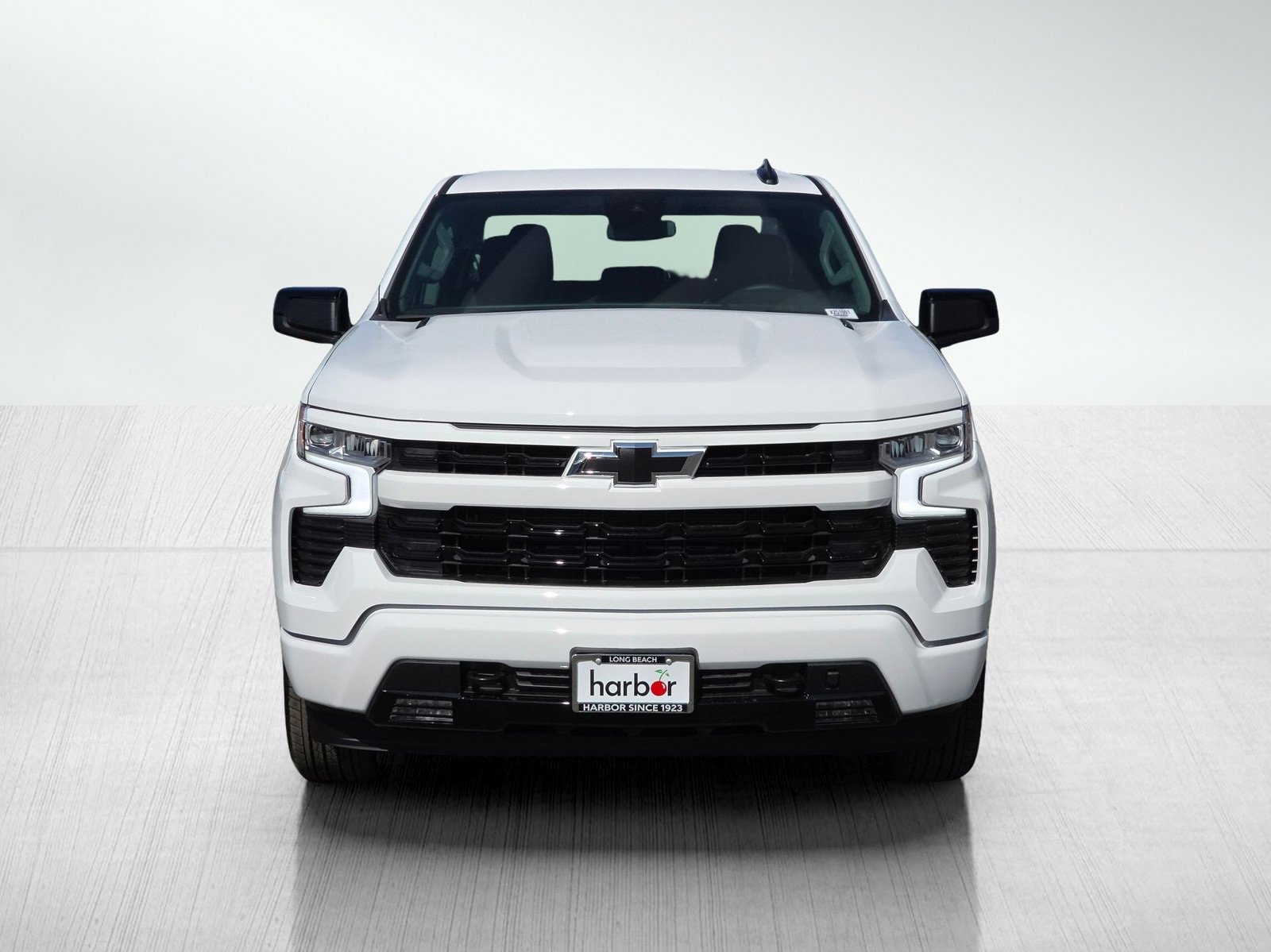 2025 Chevrolet Silverado RST photo 2