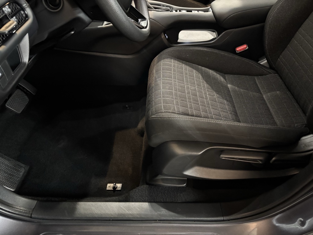 2023 Honda HR-V LX photo 17