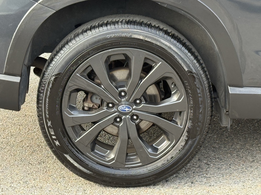 2019 Subaru Forester Sport photo 3