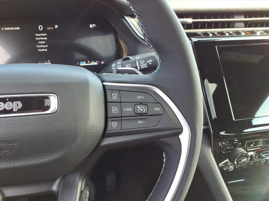2025 Jeep Grand Cherokee Altitude X photo 15