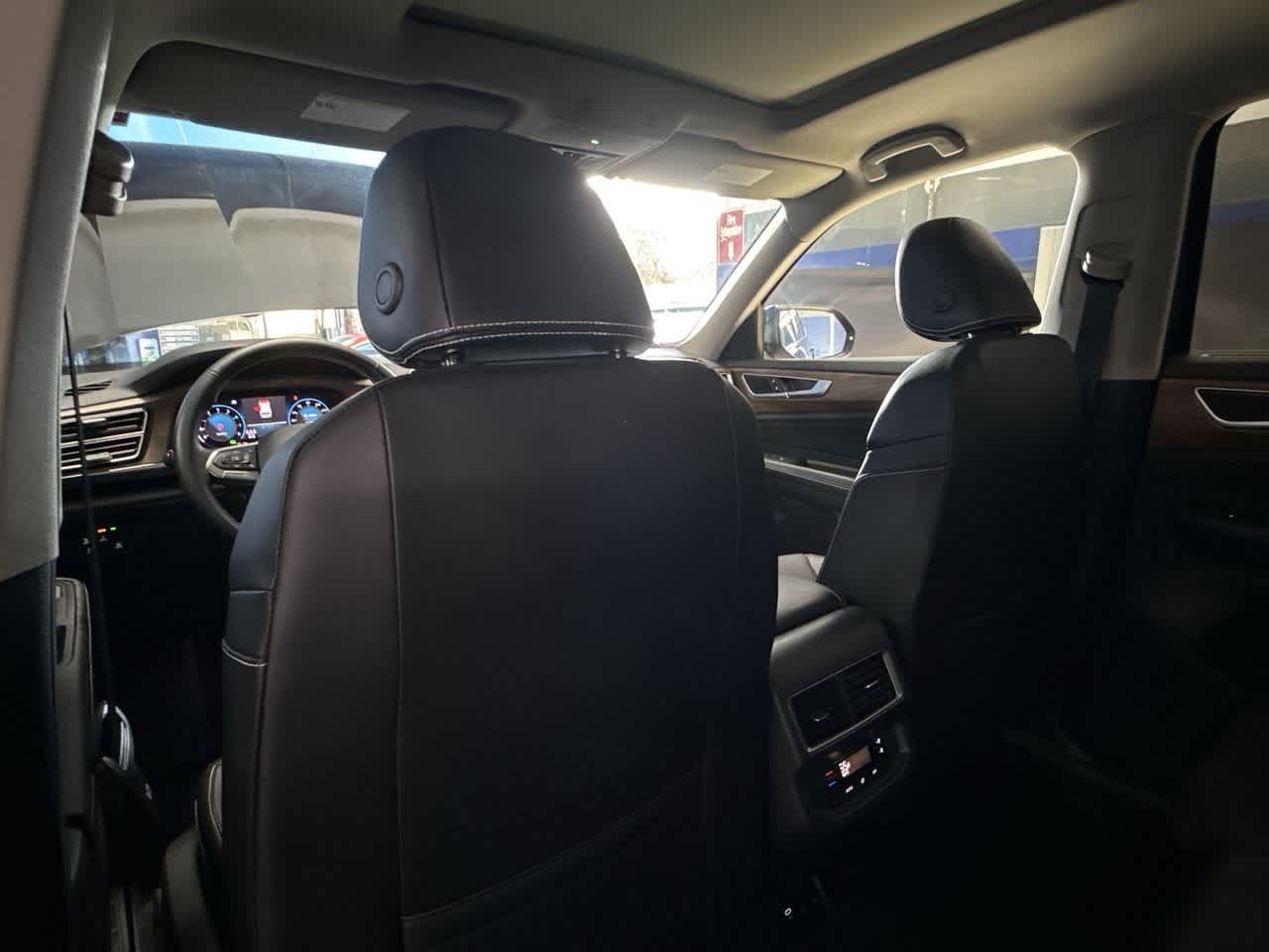2024 Volkswagen Atlas SE Technology photo 20