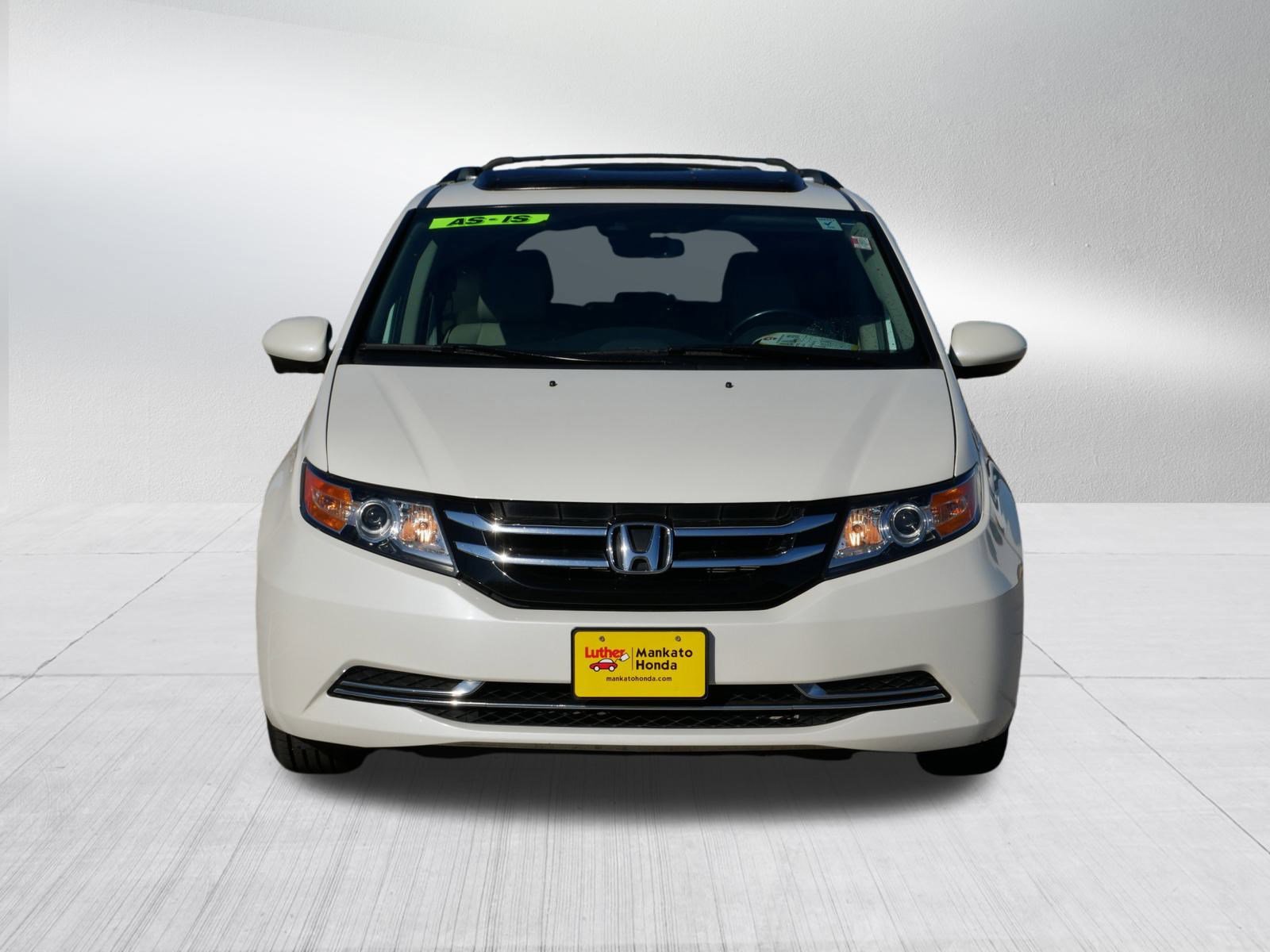 Used 2014 Honda Odyssey EX-L with VIN 5FNRL5H69EB132042 for sale in Mankato, Minnesota
