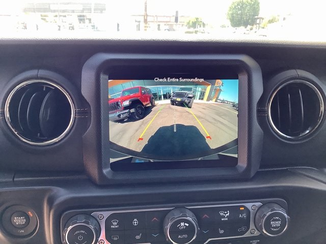 2022 Jeep Wrangler Unlimited Sahara 4xe photo 19