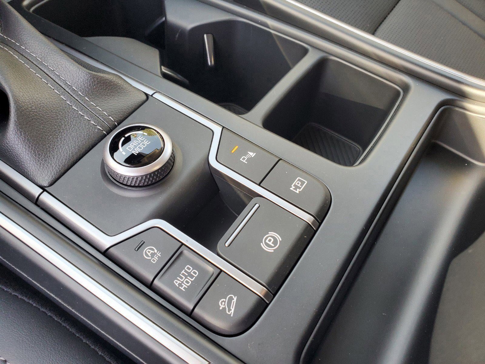 2025 Kia Sorento S photo 26