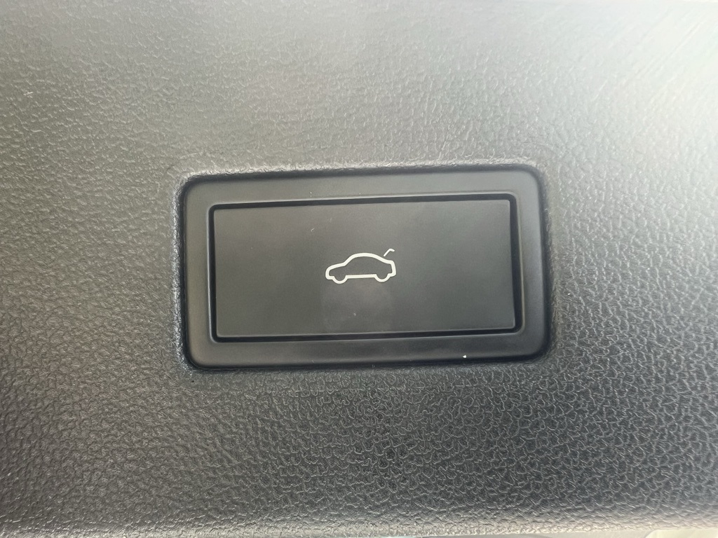 2022 Volkswagen Tiguan SE photo 20