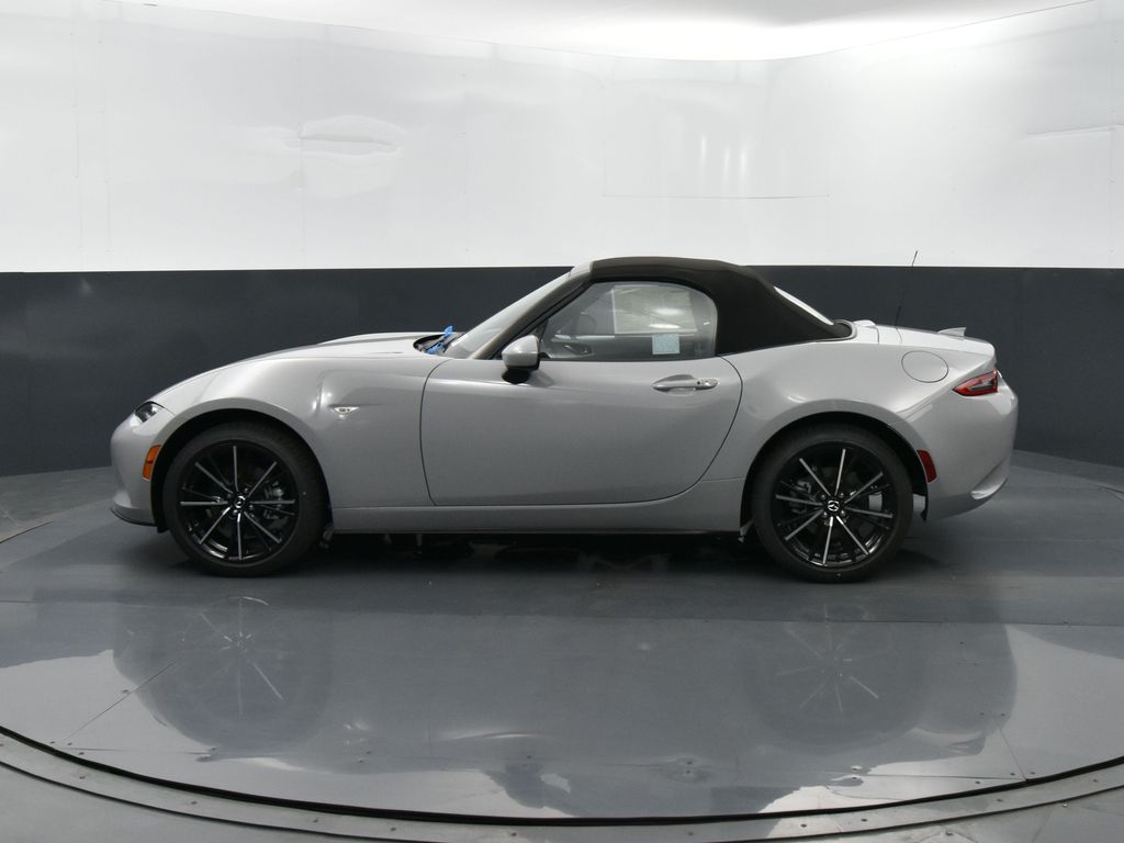 2025 Mazda MX-5 Miata Miata Grand Touring photo 5