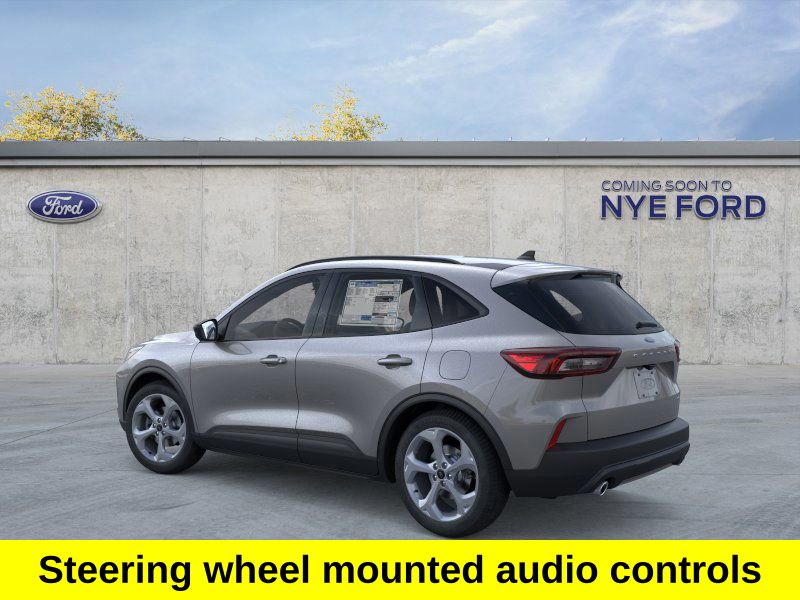 2025 Ford Escape ST-Line photo 4
