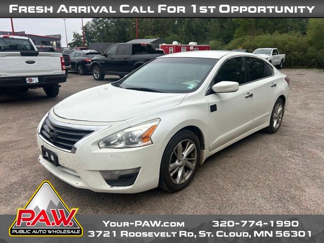2013 Nissan Altima 2.5 SV photo 4